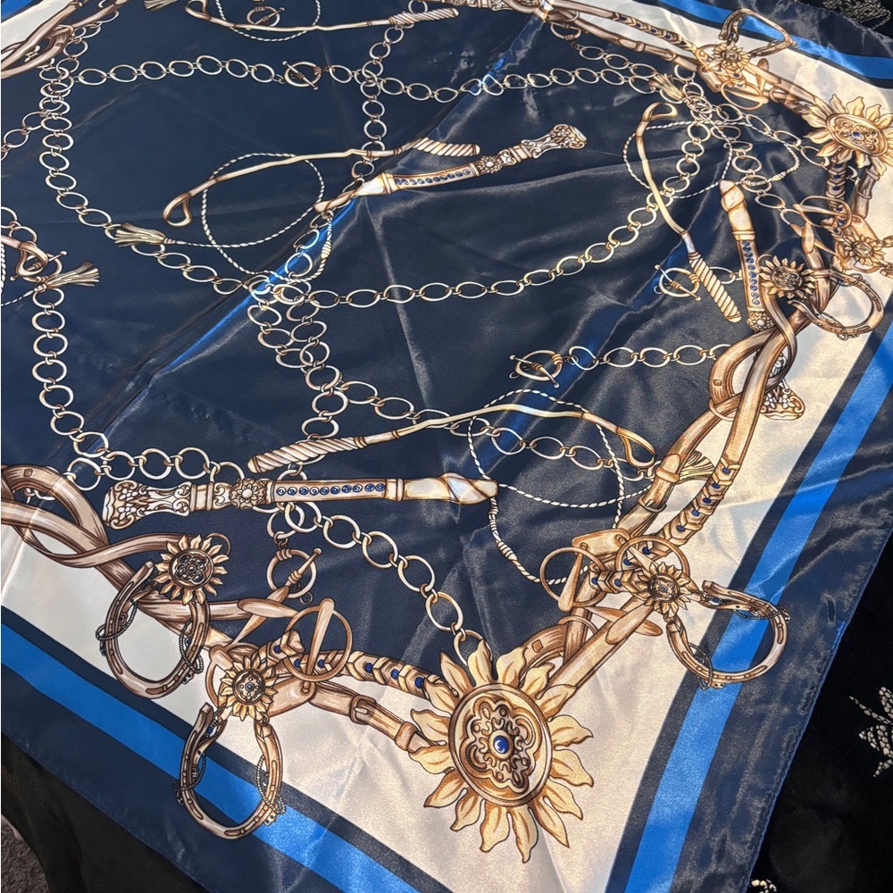 Navy and Gold Chain Pattern Scarf